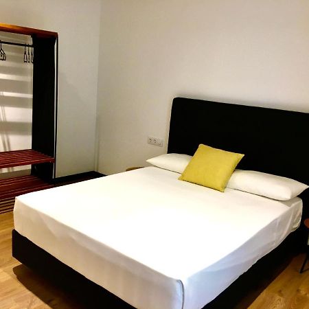 Loft De Diseno Con Balcon Apartamento Figueres  Exterior foto